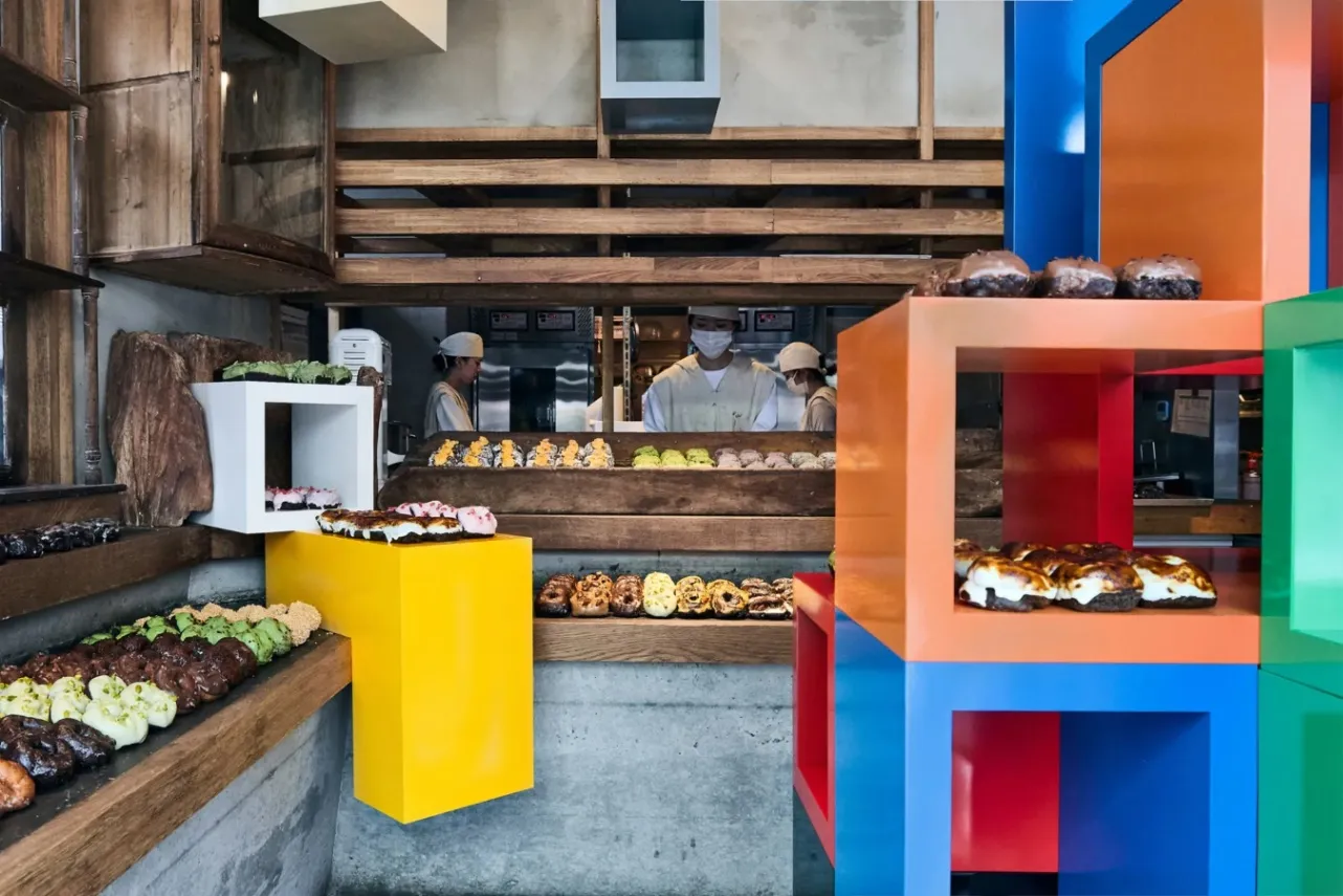 ▲I'm donut？グルテンフリー渋谷青山通り 内観