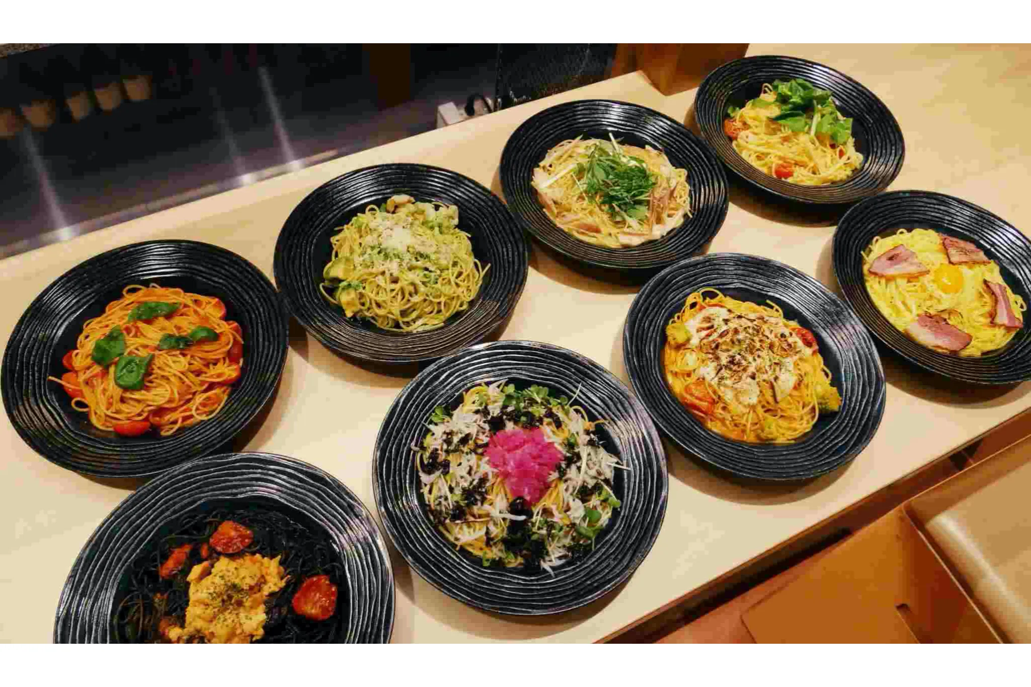 自動調理ロボット導入！「エビノスパゲッティ 丸ビル店」オープン
