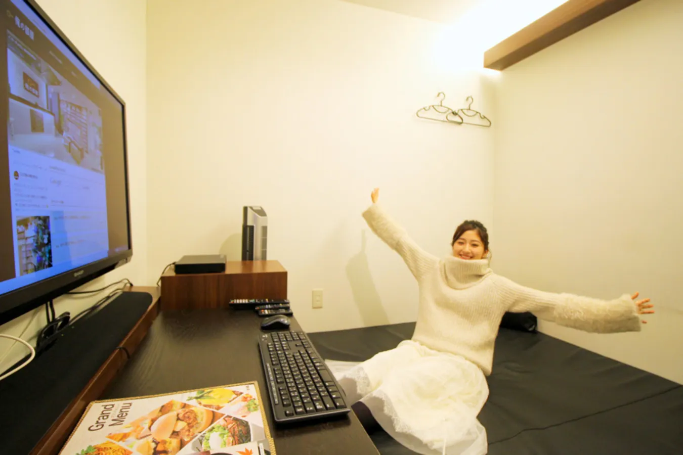 【横浜】鍵付き個室のネットカフェ「俺の部屋」がデートに最高！_2537052