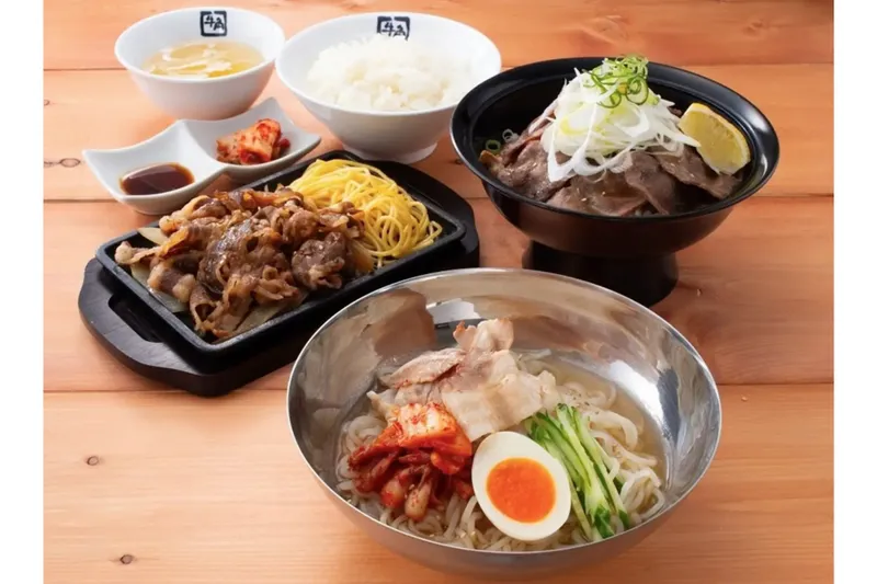 牛角が手掛けるフードコート専門店！「牛角焼肉食堂」昭島モリタウンにオープン