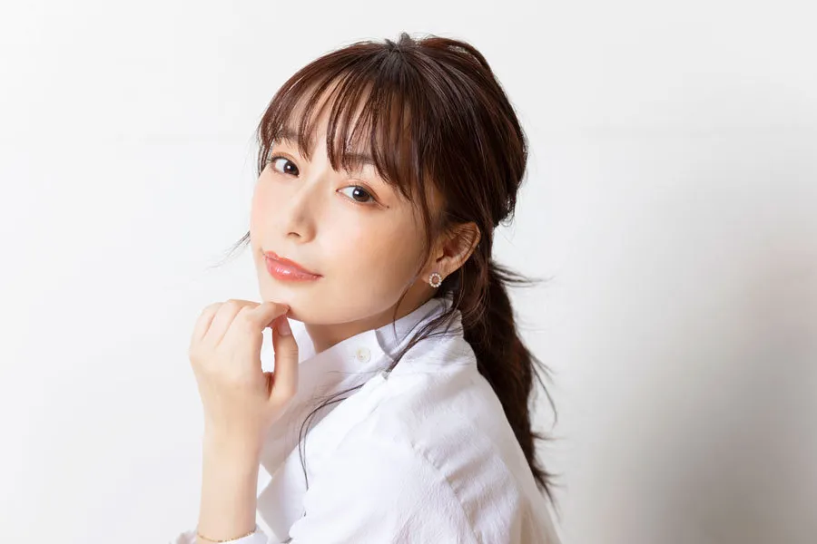 宇垣美里さん、渋谷で見た衝撃の光景とは！？著書『宇垣美里のコスメ愛』の見どころも直撃！