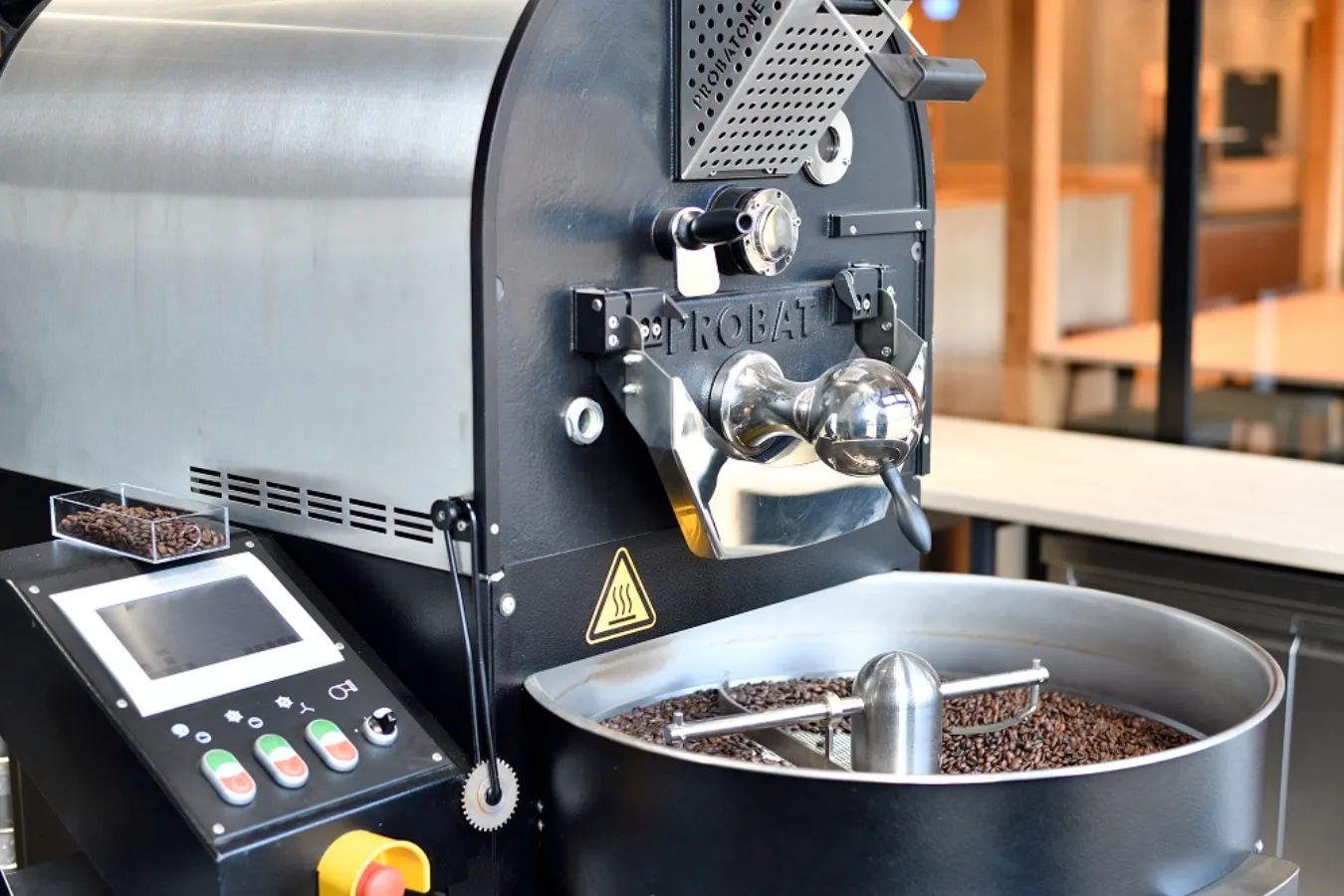 店内焙煎コーヒーを楽しめる！「タリーズコーヒー ロースター」相模大野にオープン_3272629