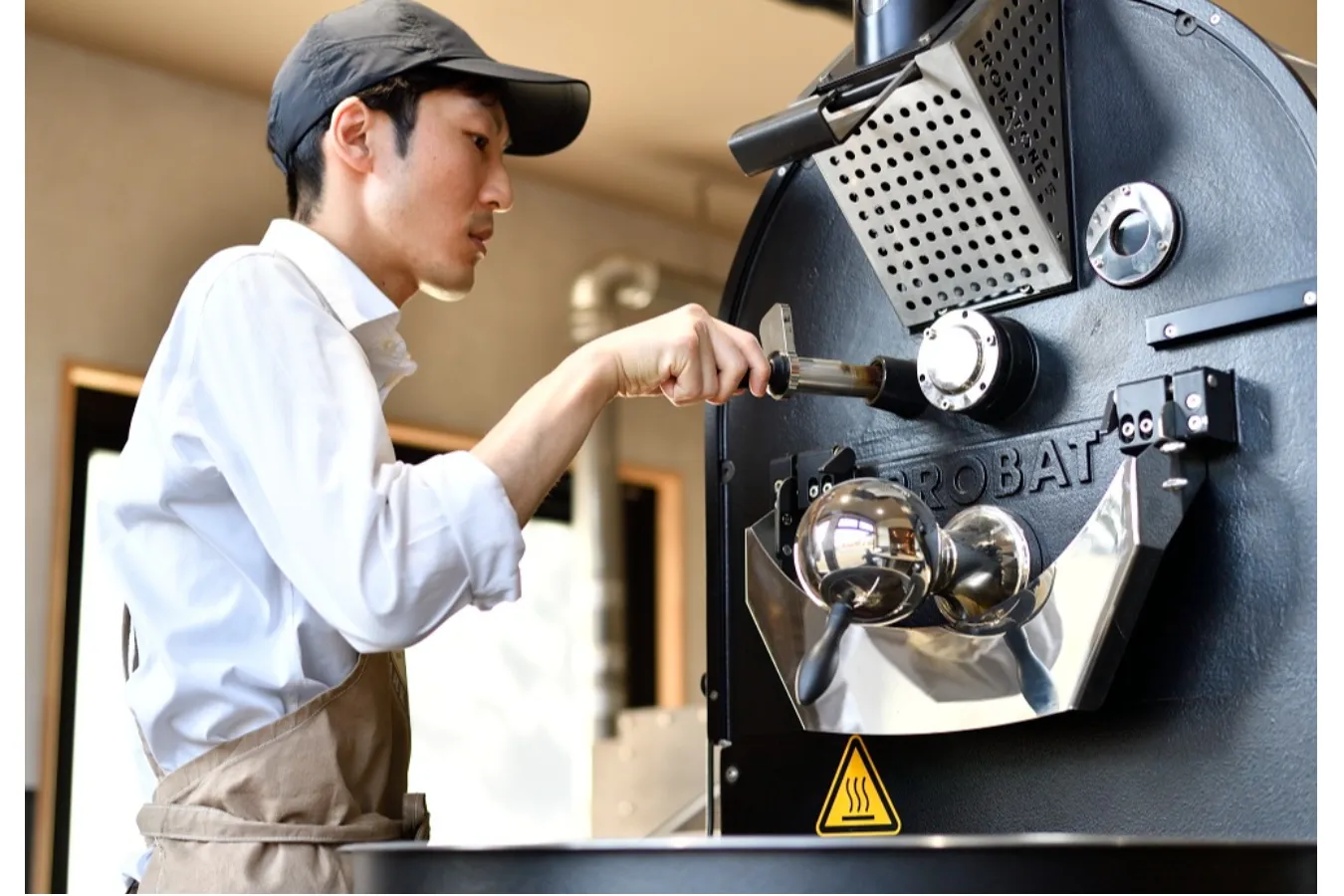 店内焙煎コーヒーを楽しめる！「タリーズコーヒー ロースター」相模大野にオープン_3272630
