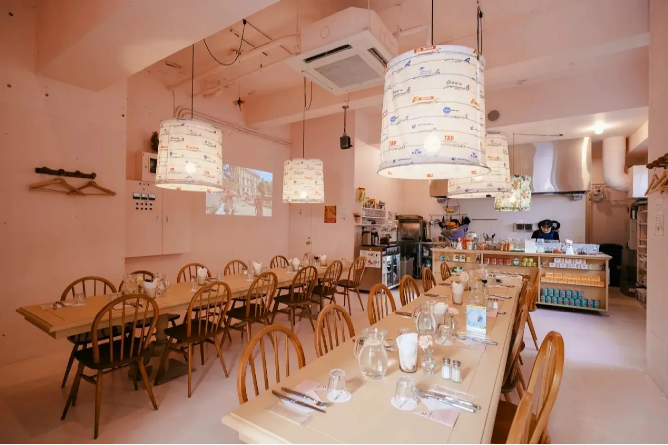 【新宿】早朝の時間つぶしに最適なスポット5選！一人での朝活や早朝便にも◎_2940085