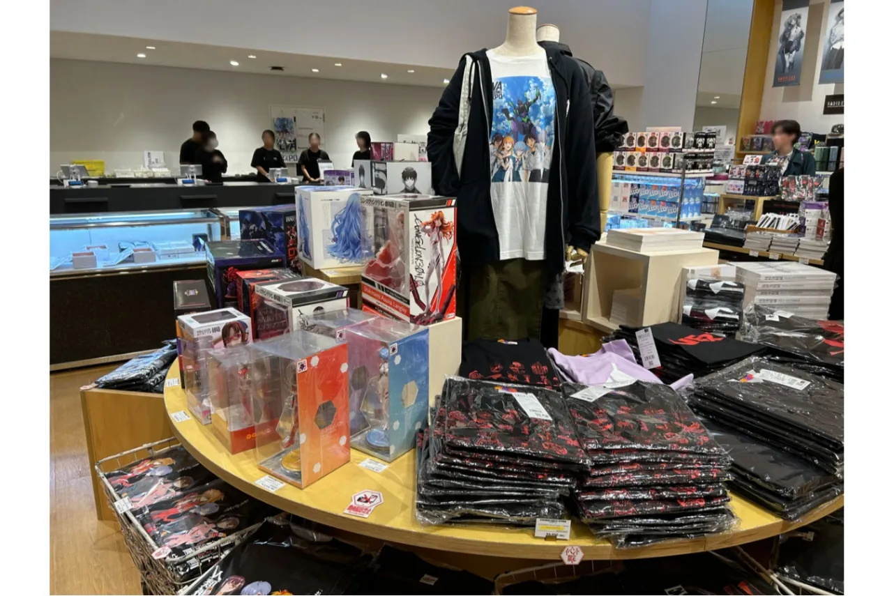 目の前にエヴァが！ロンギヌスの槍が！「EVANGELION CROSSING EXPO ―エヴァンゲリオン大博覧会―」内覧会レポ_1833522