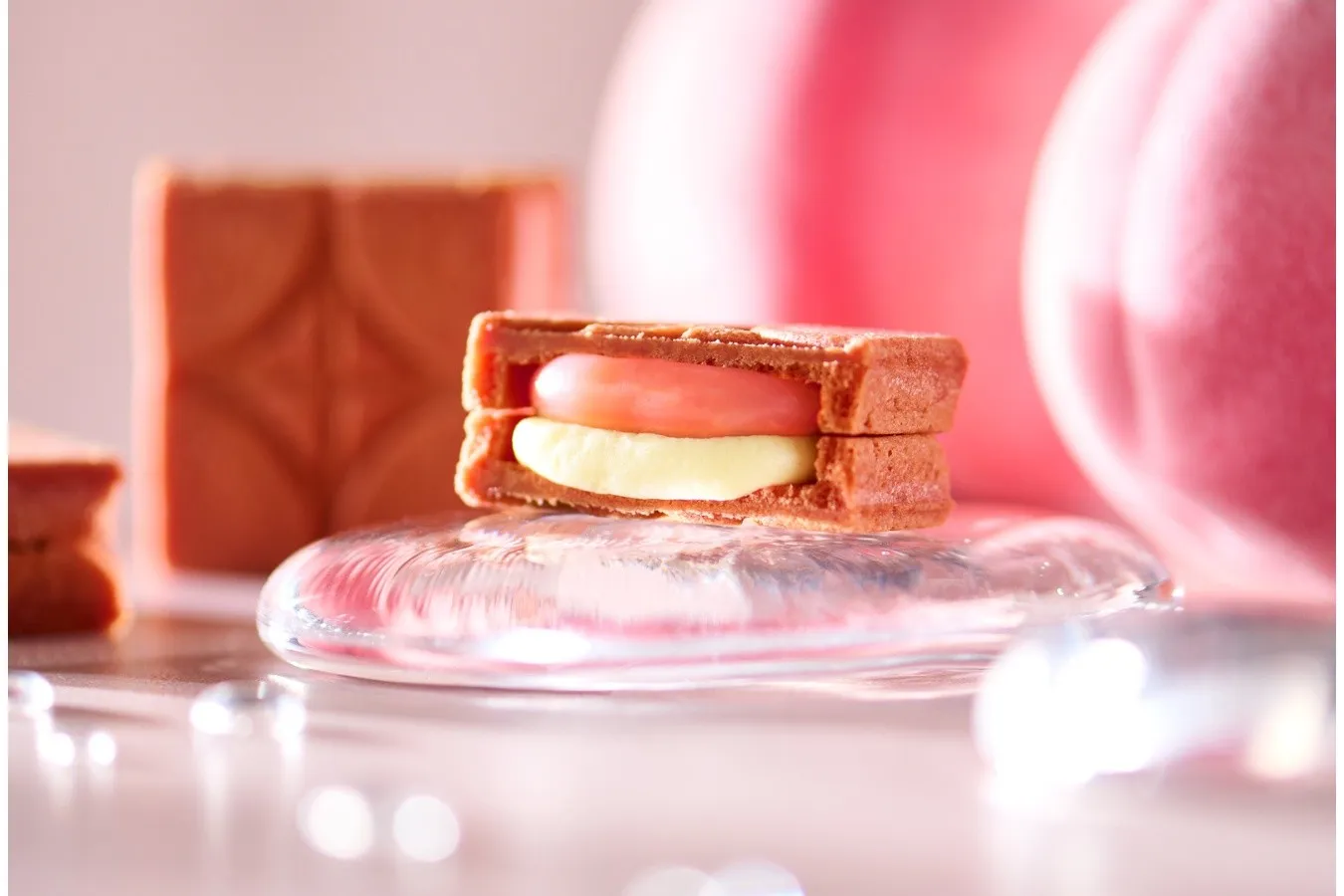 ▲「バターサンド〈桃〉」