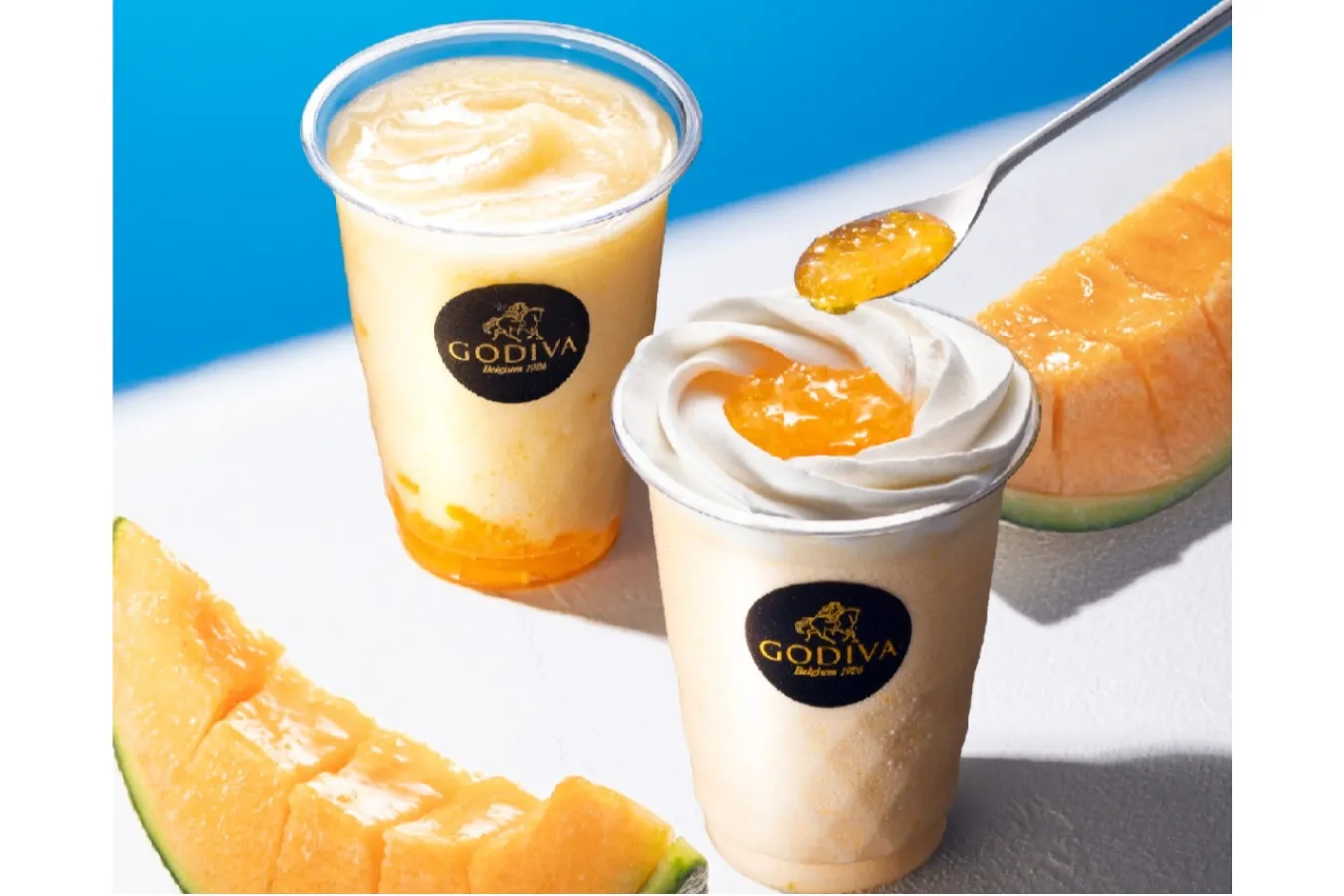 ▲左から「カカオフルーツジュース 北海道メロン」「北海道メロン ショコリキサー」