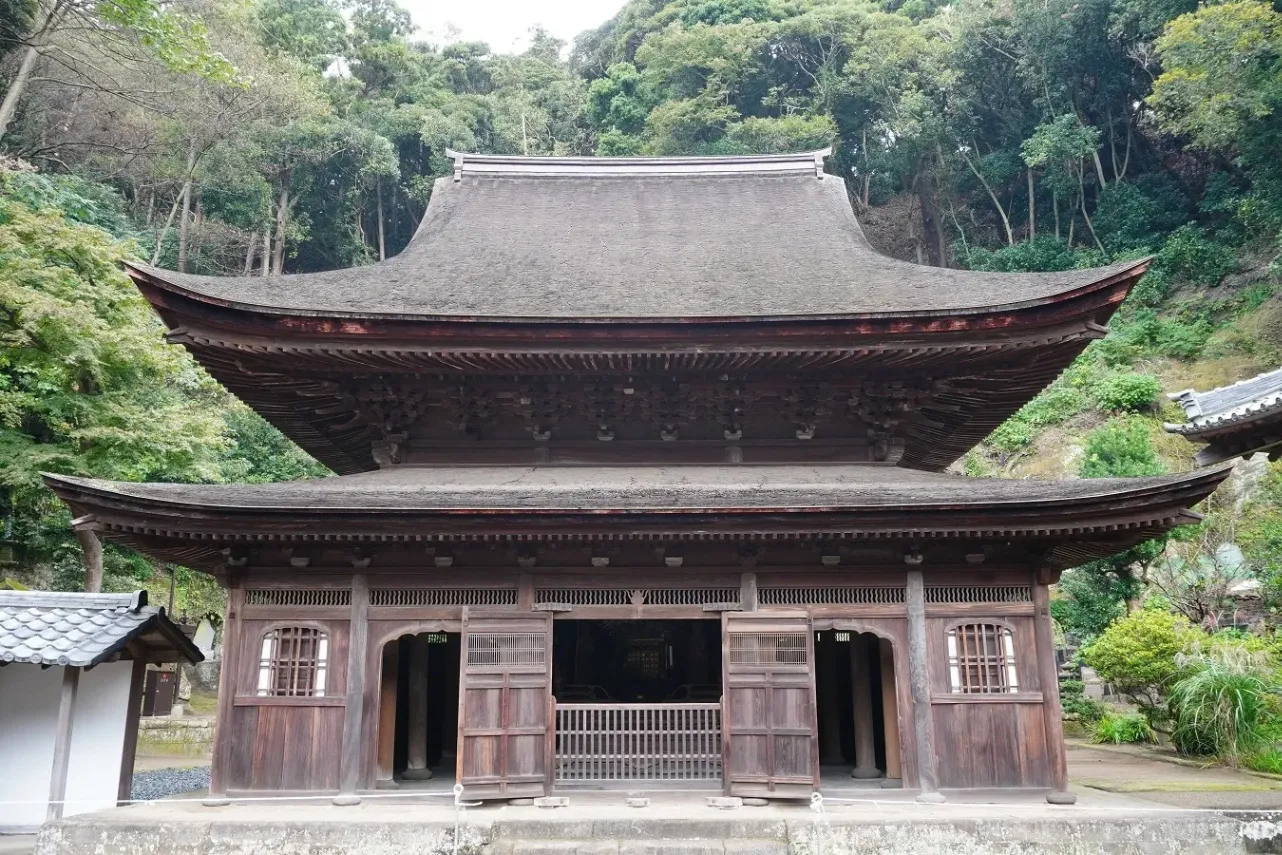 ▲舎利殿（国宝）