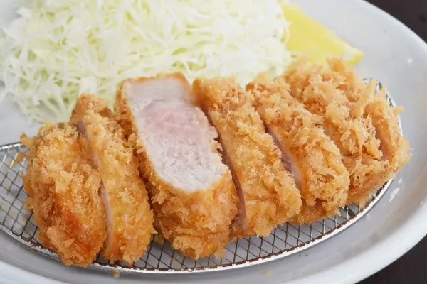 とんかつの名店「赤坂 フリッツ」の味が復活！「とんかつ & 焼鳥 An 四谷」オープン