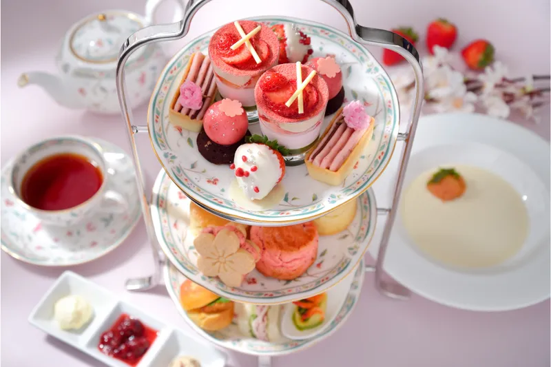“桜×ストロベリー”をテーマにした春アフタヌーンティーが登場！「ホテル椿山荘東京」より