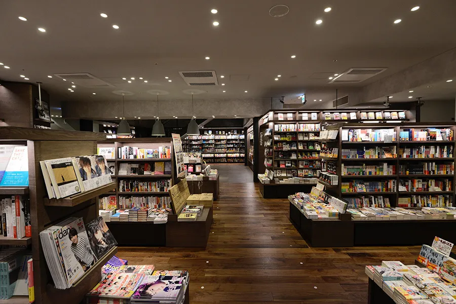【渋谷】深夜も営業している本屋カフェ・書店