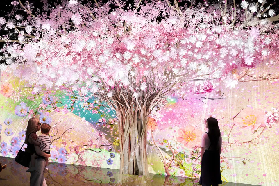「浅草花やしき」に新エリア誕生！レトロ空間＆NAKEDコラボの演出も