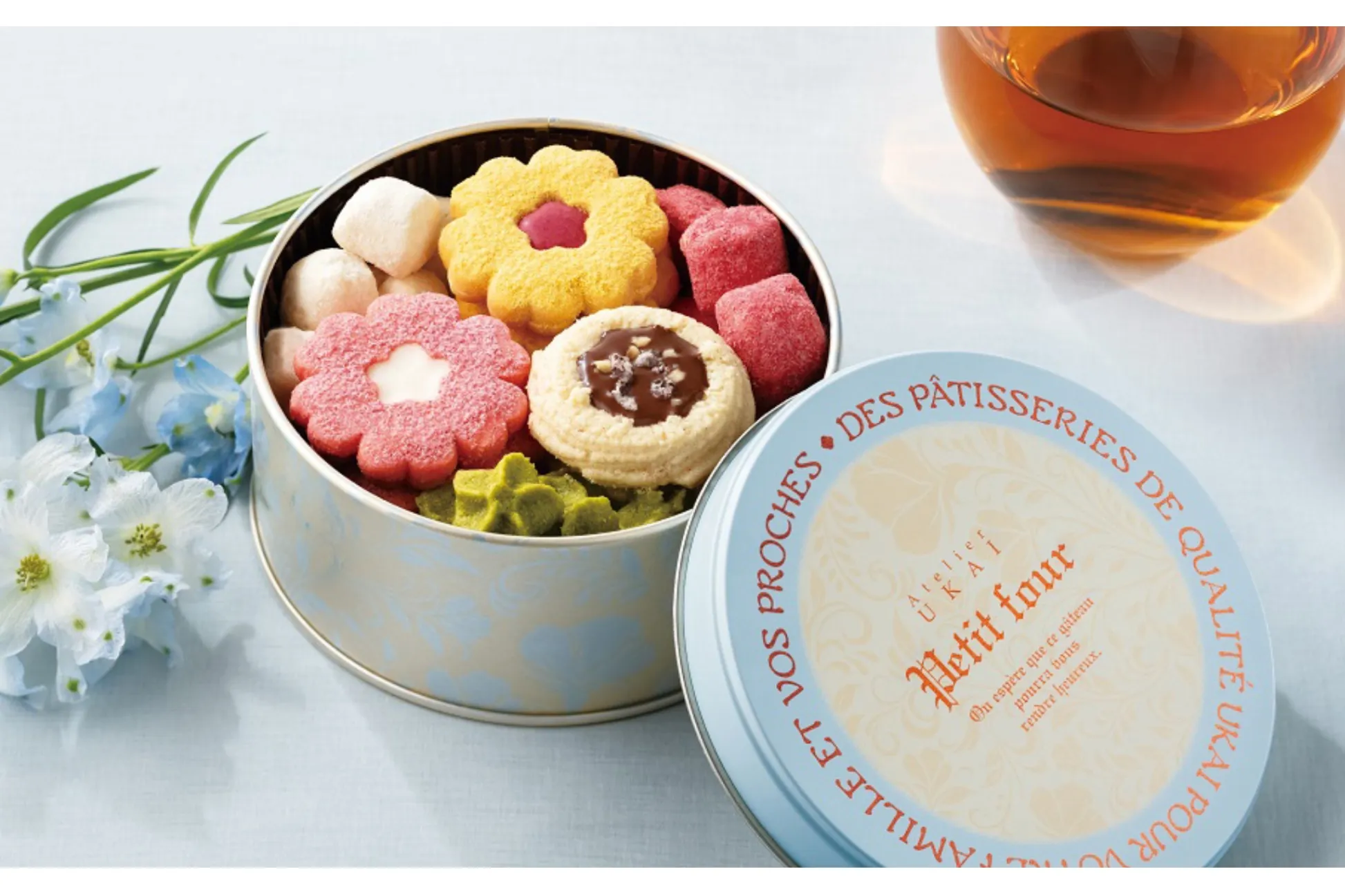 “まるで花束”な限定クッキー缶が登場！洋菓子店・アトリエうかいから