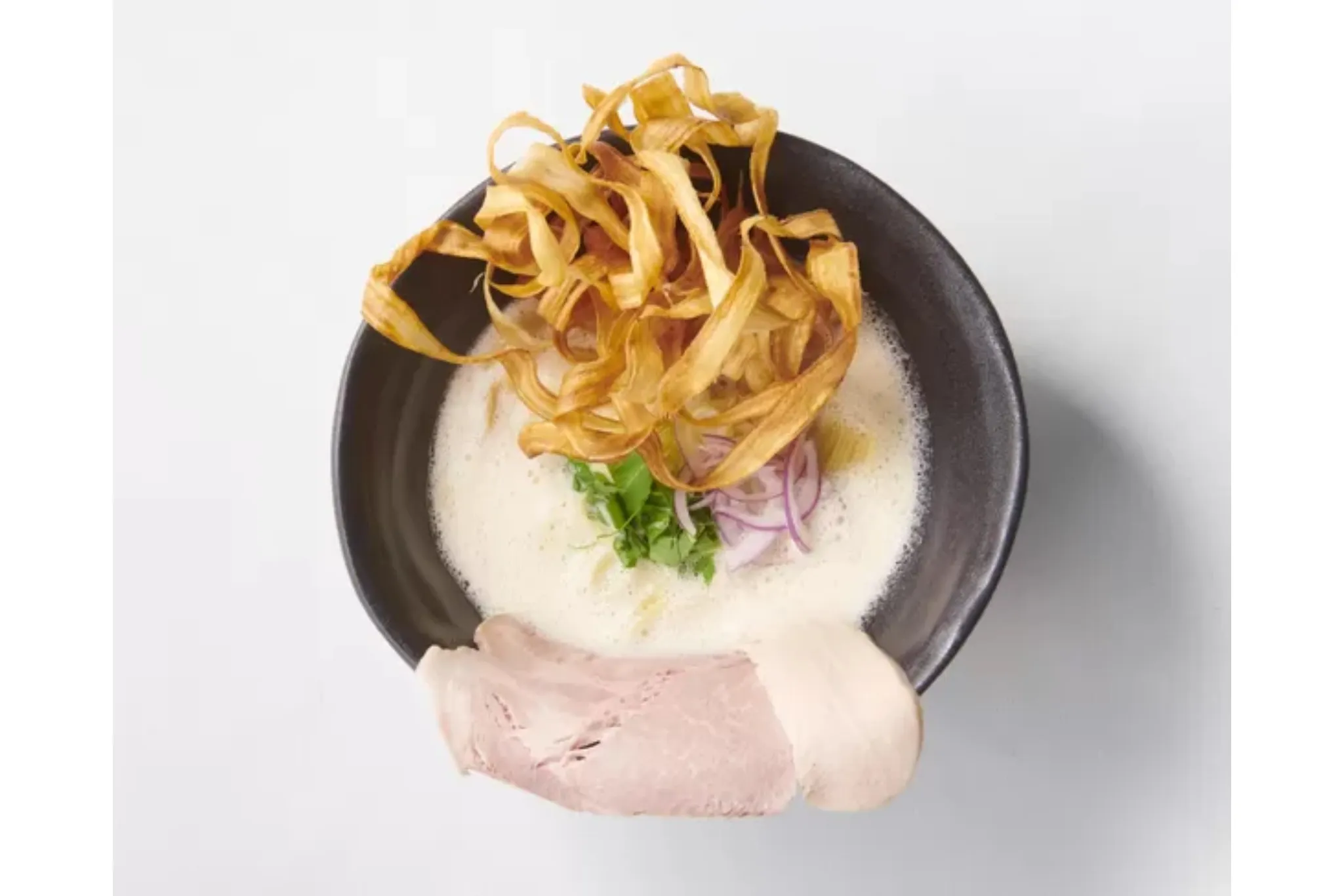 大阪発！鶏白湯ラーメン店「鶏soba座銀」がＫＩＴＴＥ内にオープン