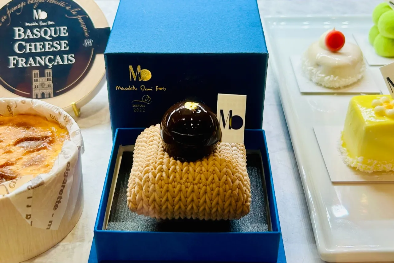 ▲東京駅限定で用意される冷凍の「モンブラン ジャポネ ノワール」（撮影：レッツエンジョイ東京編集部）
