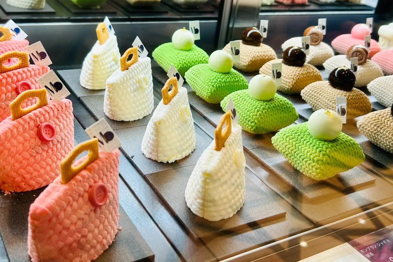▲ショーケース内（撮影：レッツエンジョイ東京編集部）
