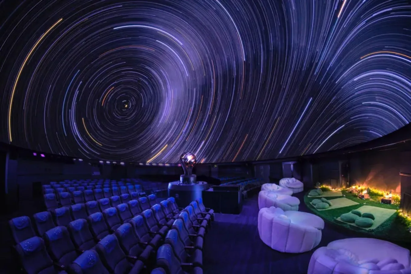 コニカミノルタプラネタリウム満天