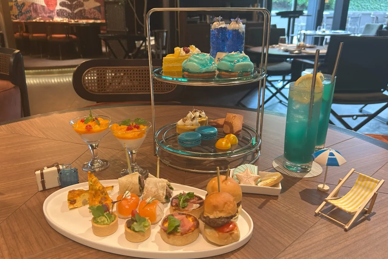 ▲「World Summer Trip Afternoon Tea(世界を旅する夏のアフタヌーンティー)」