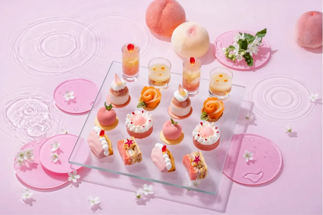 ▲「ピーチアフタヌーンティー “フレッシュ・モーメント”」