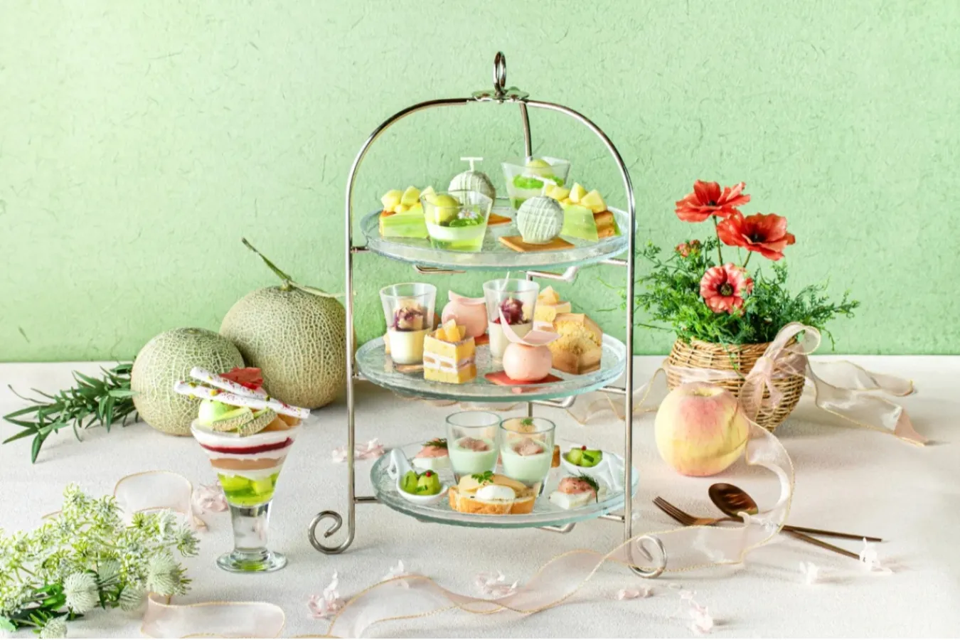 ▲「Melon＆Peach Afternoon Tea」