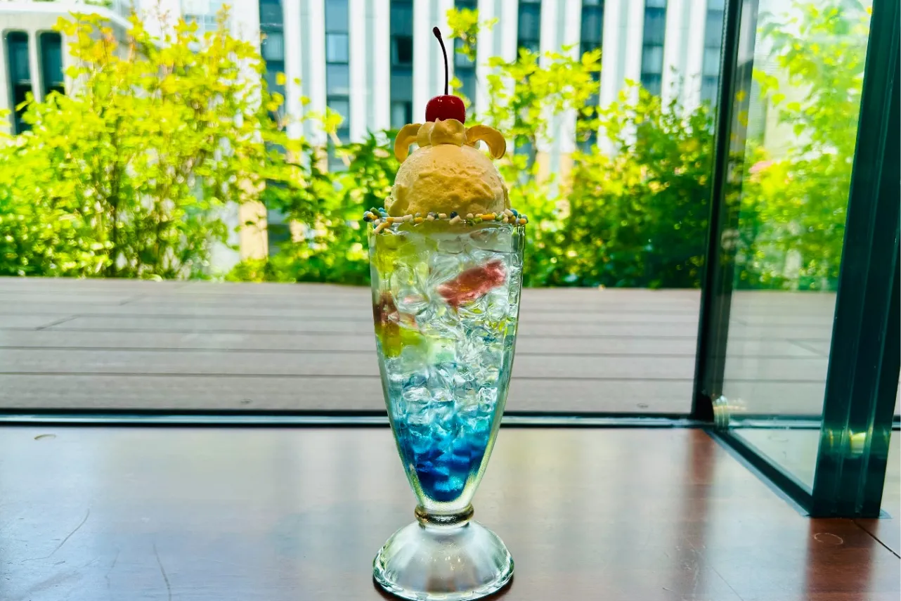 ▲「OZフロートソーダ」(1,090円)(撮影:レッツエンジョイ東京編集部)