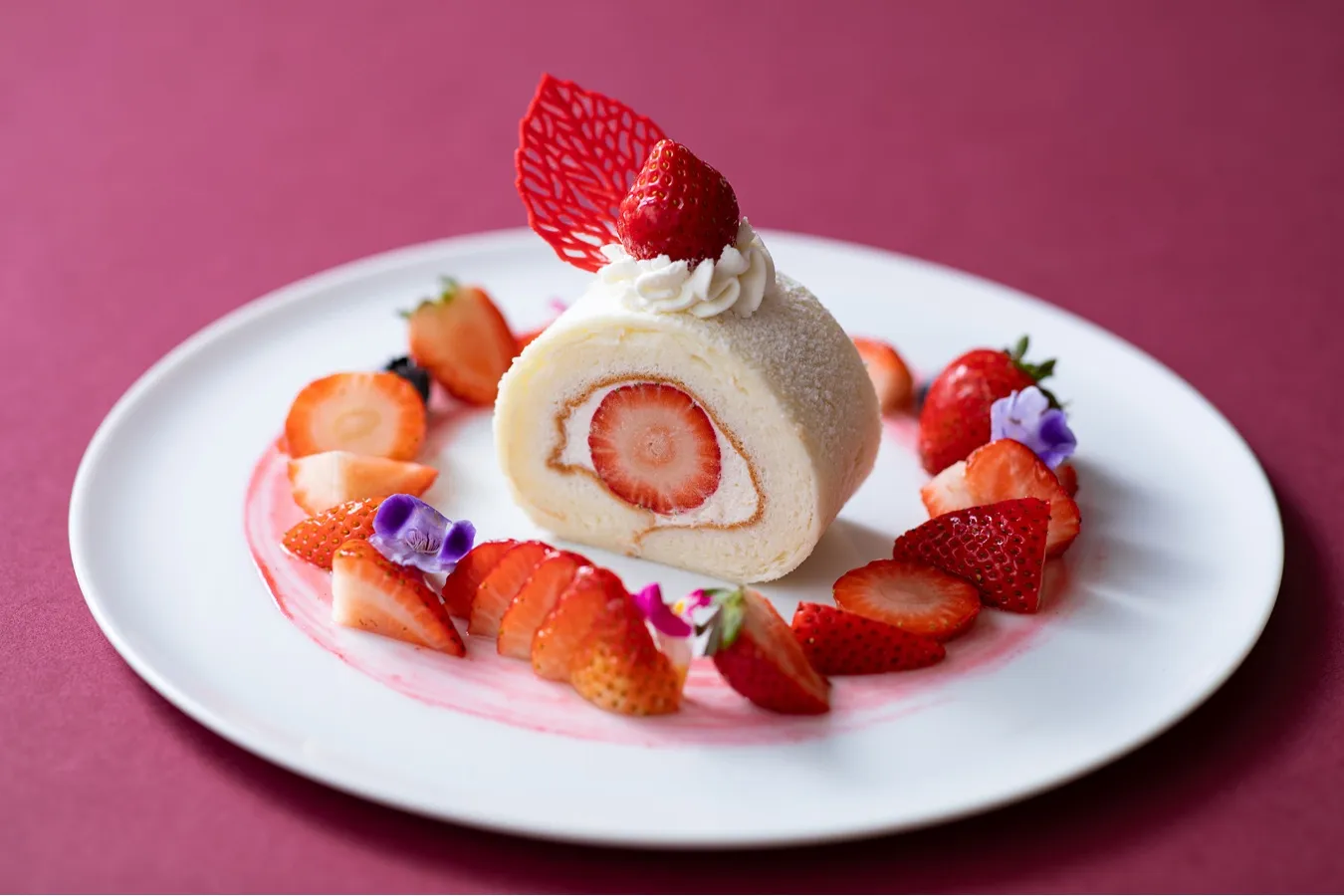 ▲「苺のふんわりロールケーキ」