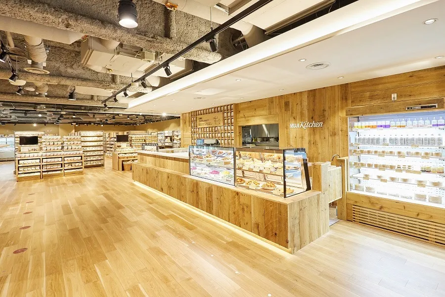 無印初の中食サービスも！「MUJIcom 東池袋」がオープン