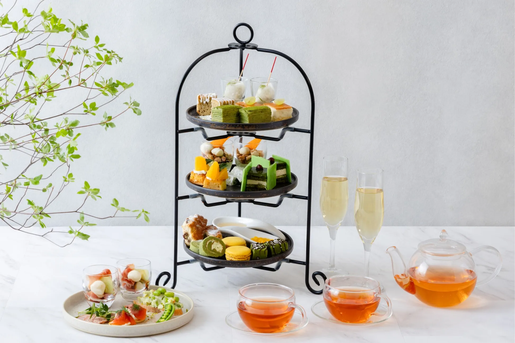 新緑の季節にピッタリな抹茶アフタヌーンティーが登場！豊洲のレストランなどで