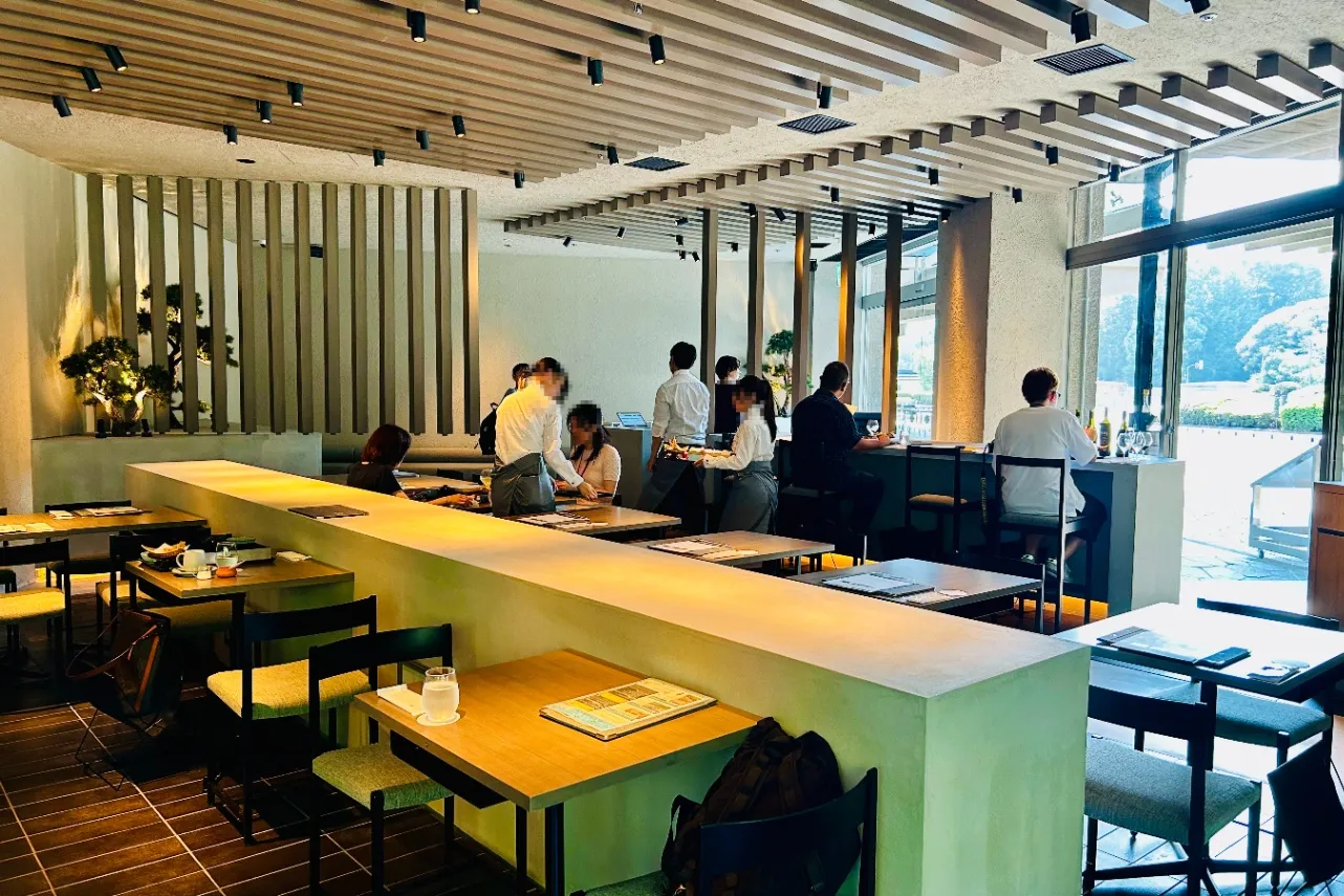 ▲「THE RESTAURANT 東京国立博物館」内観（撮影：レッツエンジョイ東京編集部）