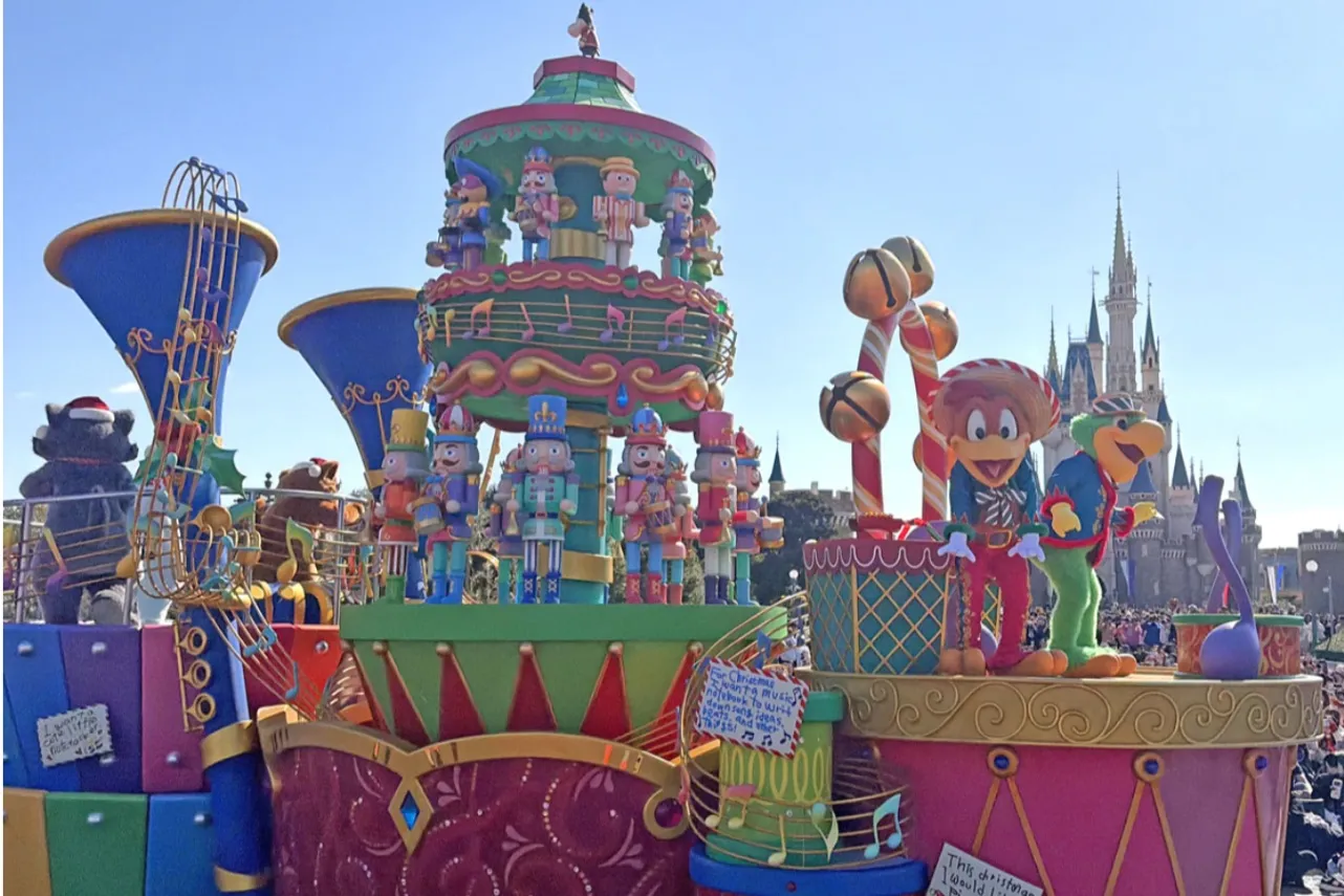 冬の東京ディズニーリゾート(R)で幻想的なひとときを♪「ディズニー・クリスマス」開催_3075107