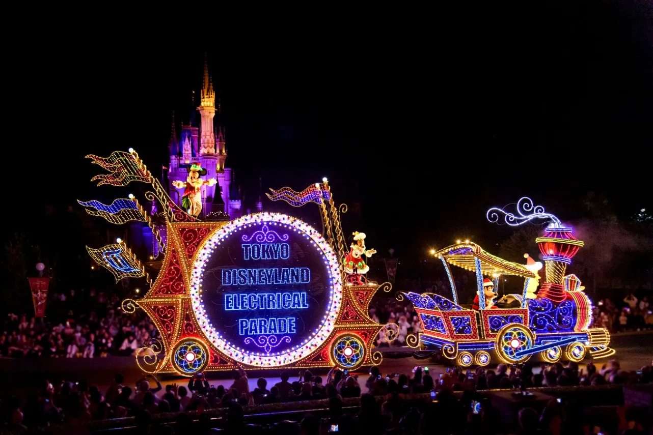 ▲「東京ディズニーランド・エレクトリカルパレード・ドリームライツ」（C）Disney
