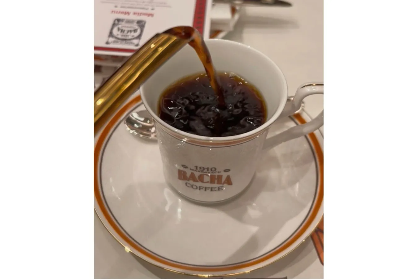 ▲グースネックポットで提供されるコーヒー（撮影：レッツエンジョイ東京編集部）