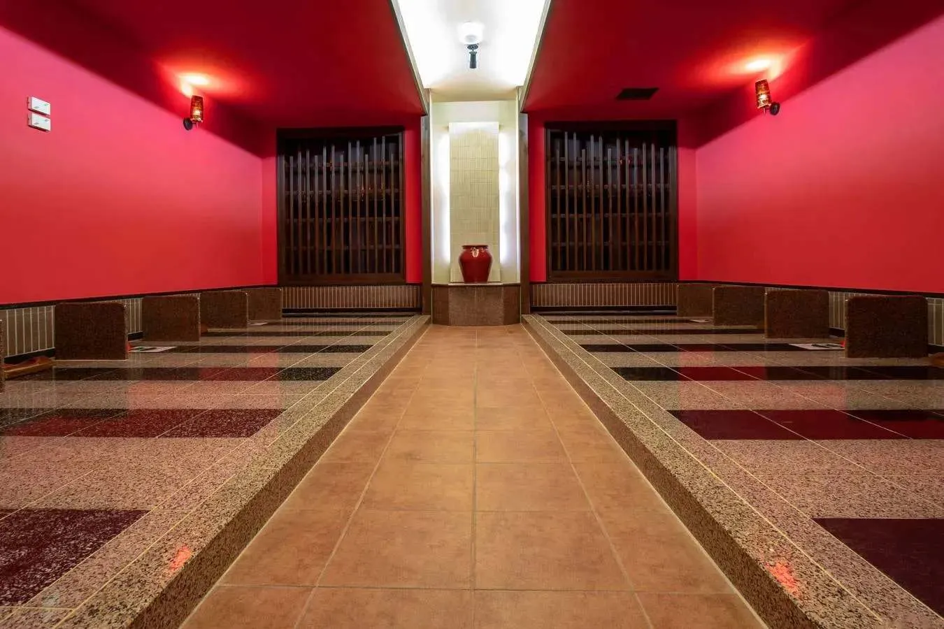 岩盤浴が充実！女性一人でリフレッシュできる東京都内のスパ9選