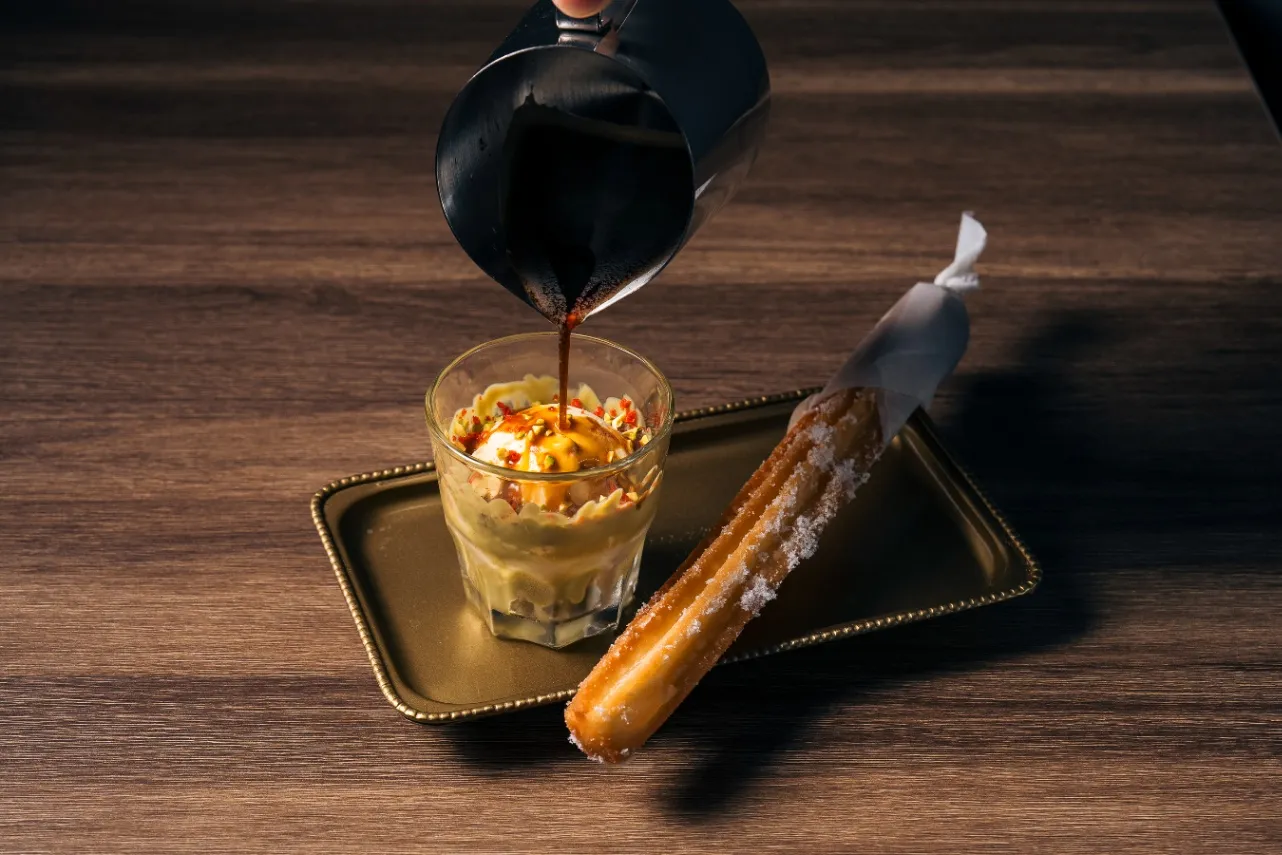 ▲「ピスタチオアフォガード with チュロス」