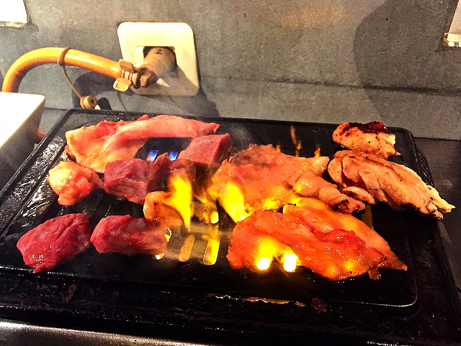 【新宿】焼肉食べ放題や爆盛りサラダも！おすすめディナー10選