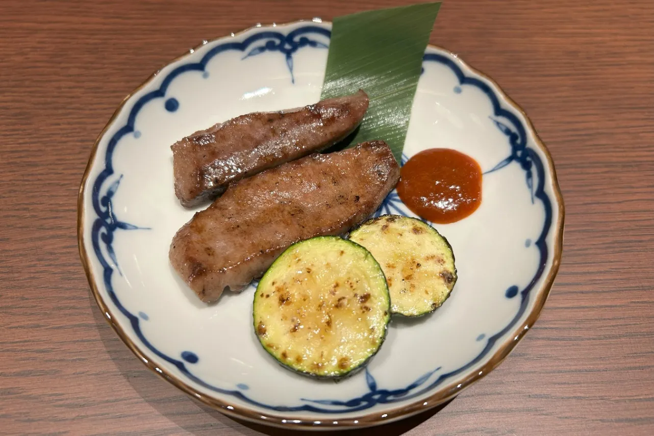 ▲「牛たんステーキ」（撮影：レッツエンジョイ東京編集部）
