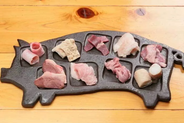 中目黒はホルモンも焼鳥もやっぱりオシャレ!?安ウマでおすすめ！居酒屋はしごデート3選