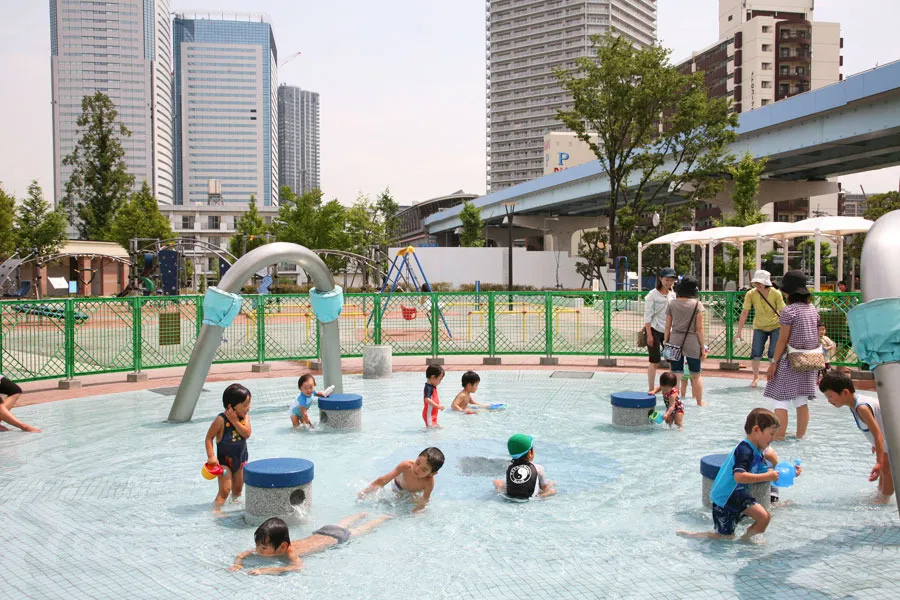 ママ＆キッズで行くべき！東京・横浜の水遊び場＆じゃぶじゃぶ池4選