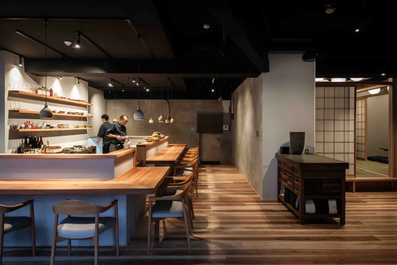 ▲「小料理よし田」店内