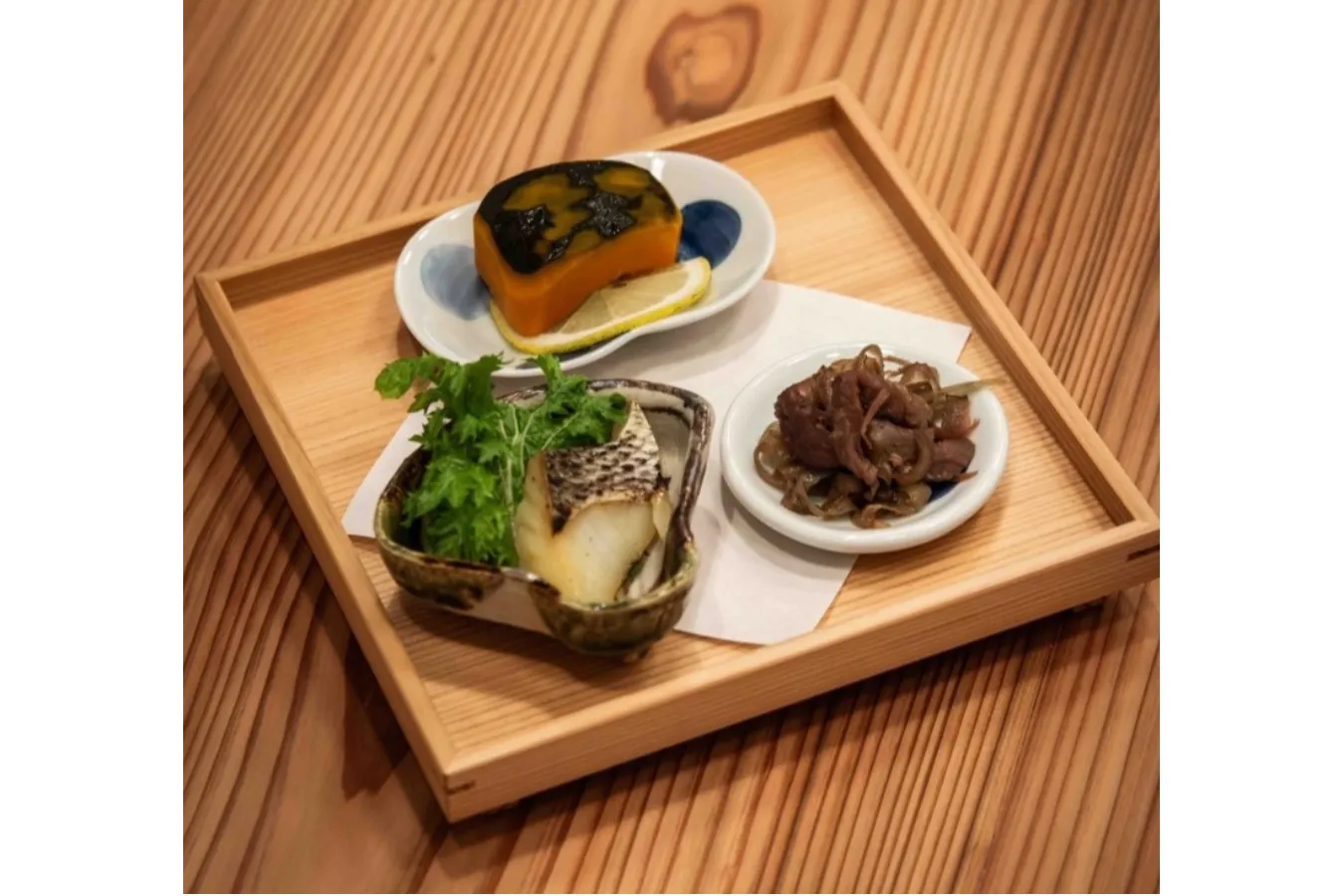 旬の食材を使った和食や銘酒が楽しめる！「小料理 よし田」東京・代々木にオープン_2016038