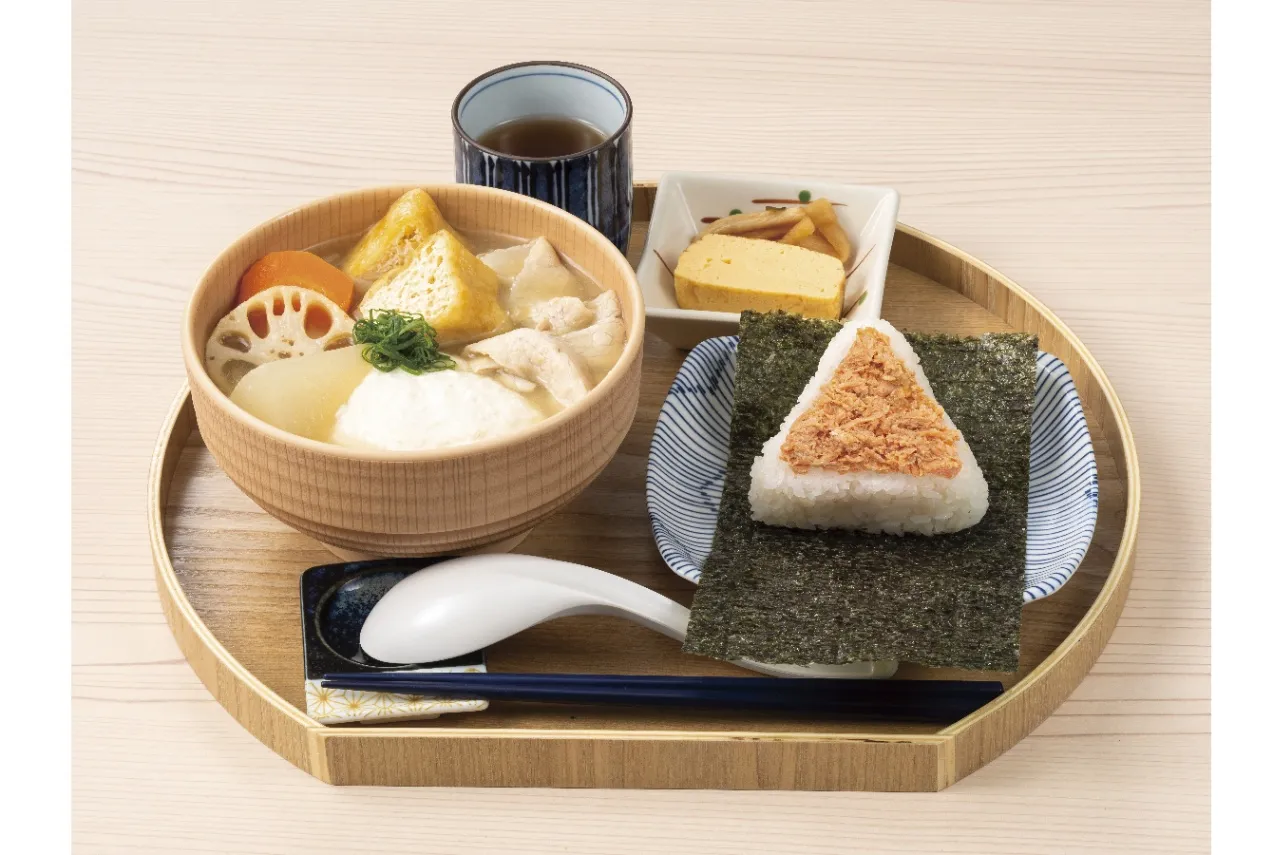 ▲ごちとん「ごろごろ野菜の麦味噌豚汁と鮭味噌おにぎり」