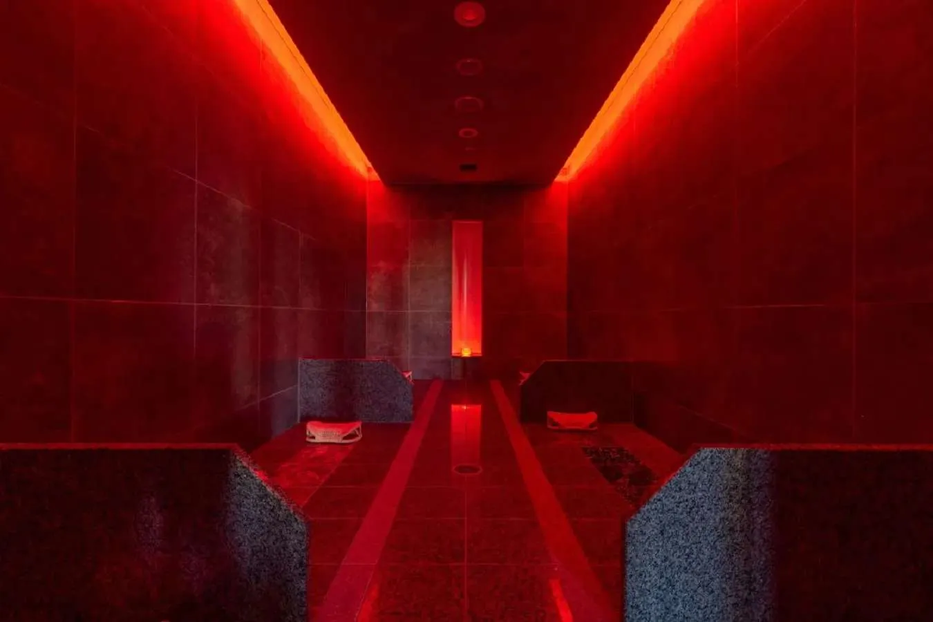 ▲岩盤浴「朱」女性専用岩盤浴室