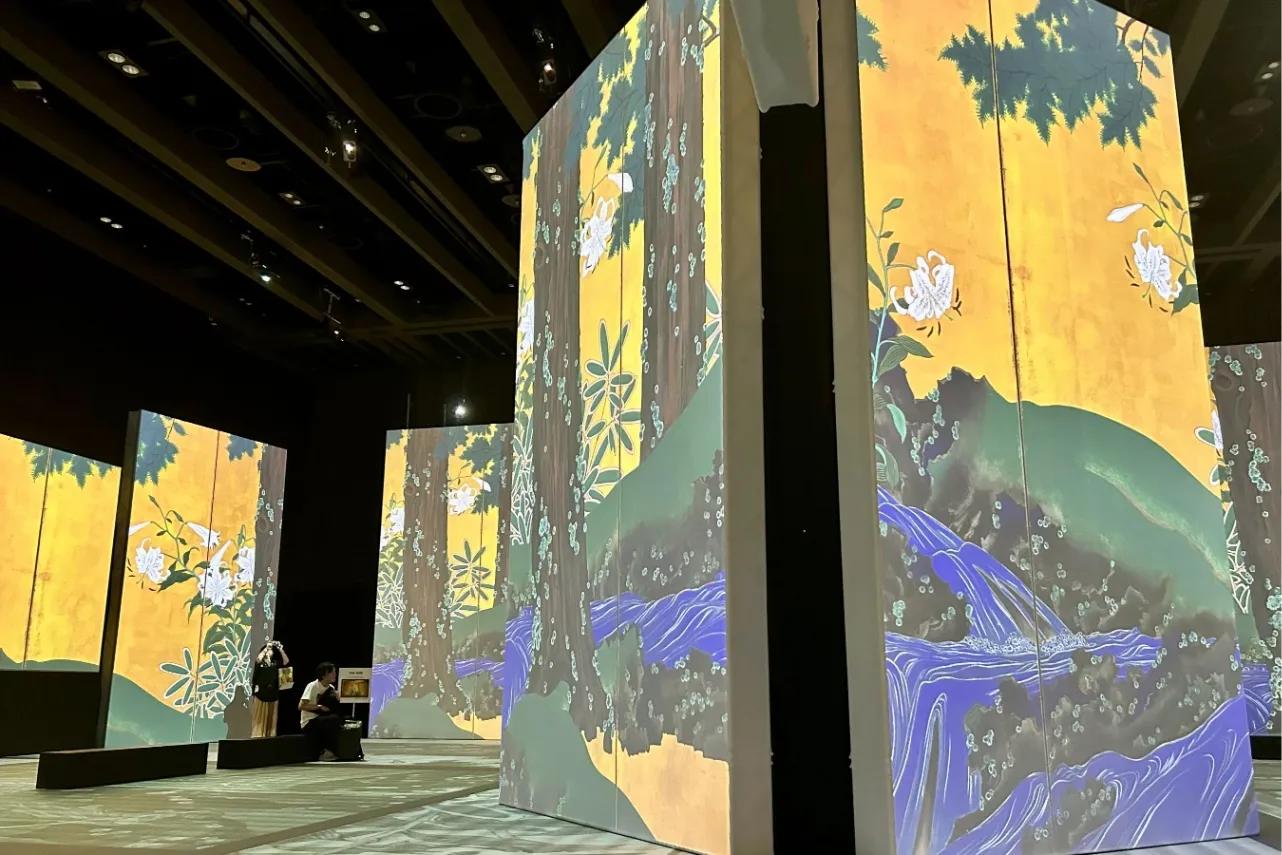 世界初開催の展覧会「クリムト・アライブ」に行ってみた!きらめく黄金世界を体験レポ_2714762