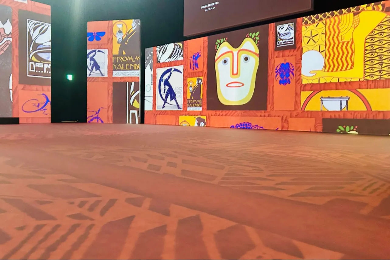 世界初開催の展覧会「クリムト・アライブ」に行ってみた!きらめく黄金世界を体験レポ_2714765