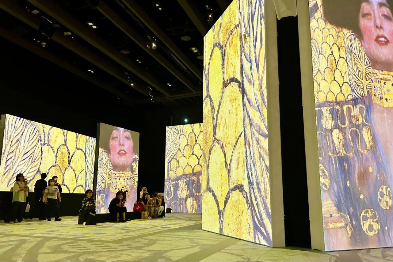 世界初開催の展覧会「クリムト・アライブ」に行ってみた!きらめく黄金世界を体験レポ_2714771