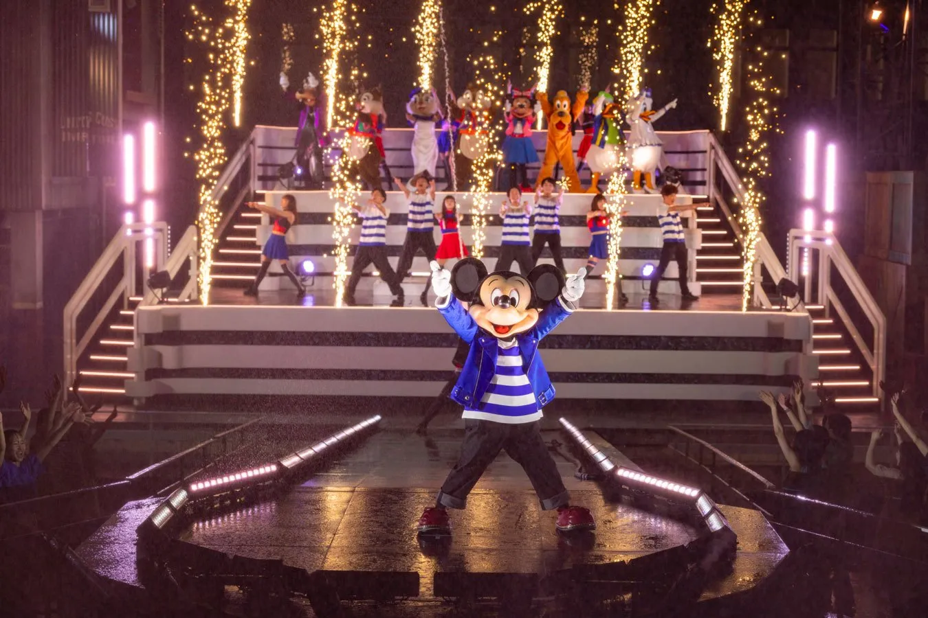 (C)Disney