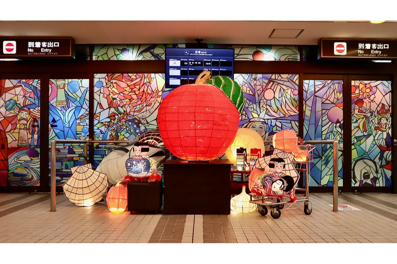 （PR）「りんご提灯」が空港をジャック！？ 青森・三沢空港の期間限定イベントに注目_697236