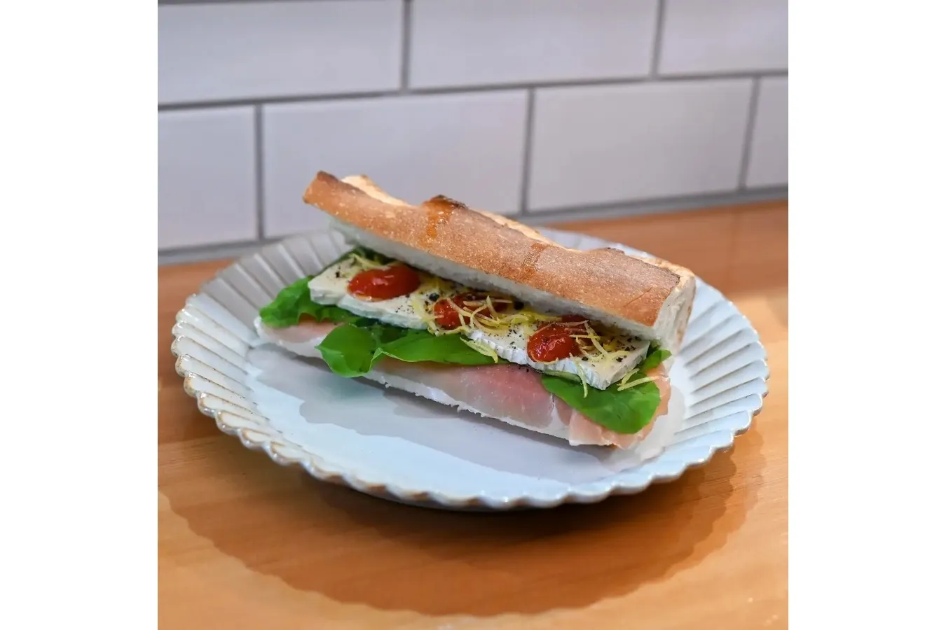 ▲「熟成生ハムのイタリアンバゲットサンドイッチ」