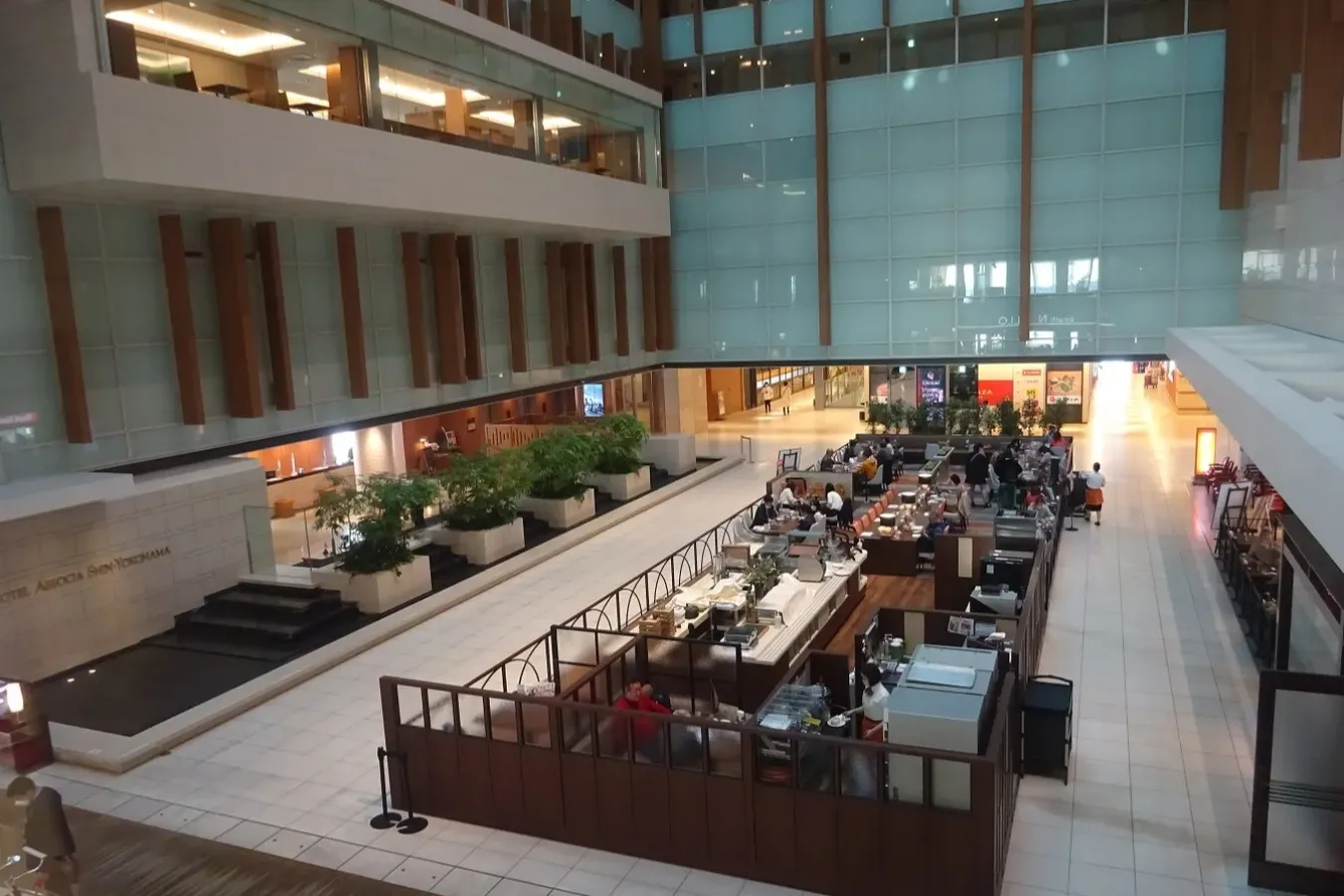 ▲10階レストラン街