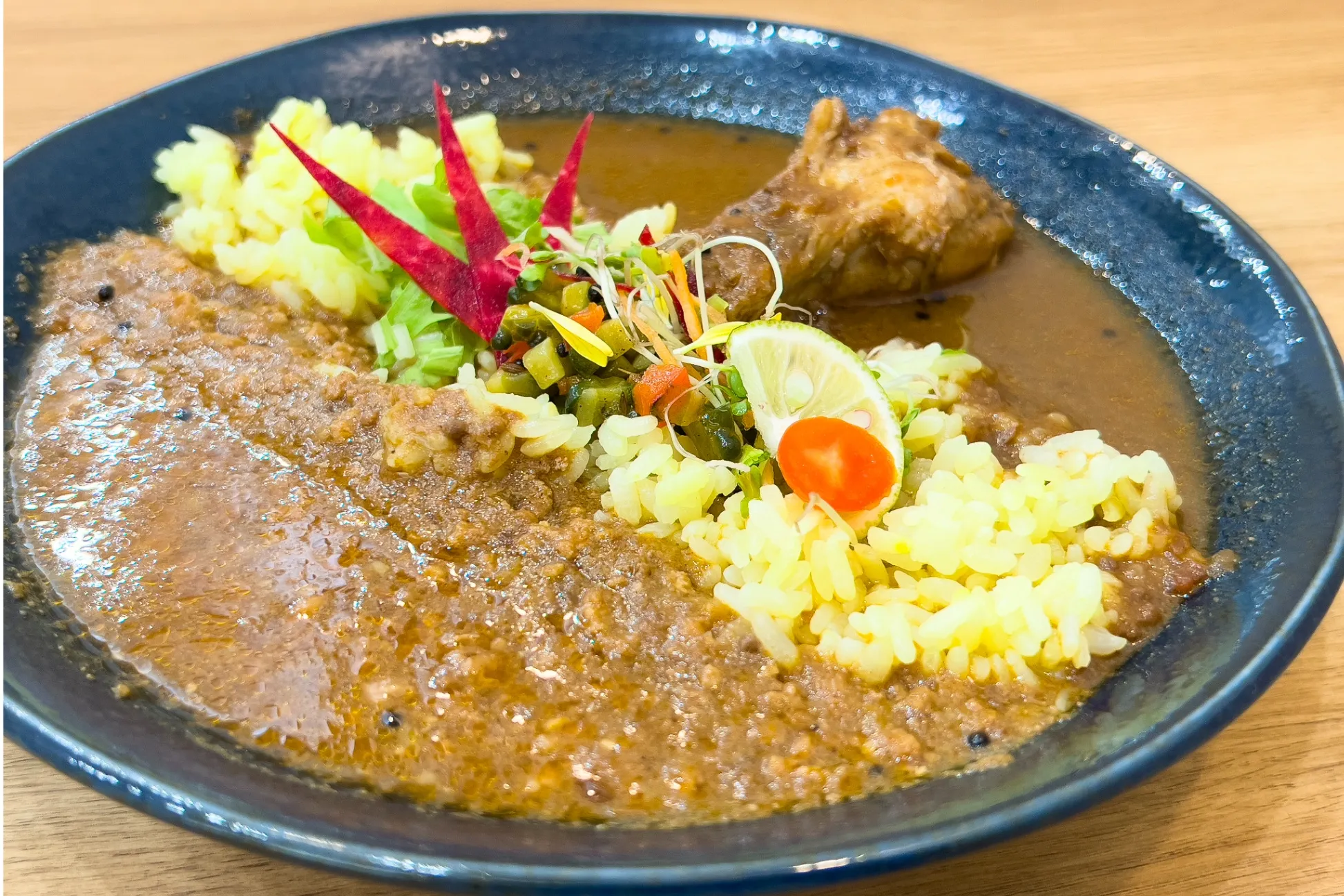 大阪発の薬膳カレー店「Spices Curry Synergy 中野店」